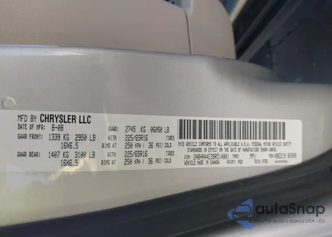 2009 Chrysler Town & Country Lx from USA, damaged, VIN 2A8HR44E39R514801